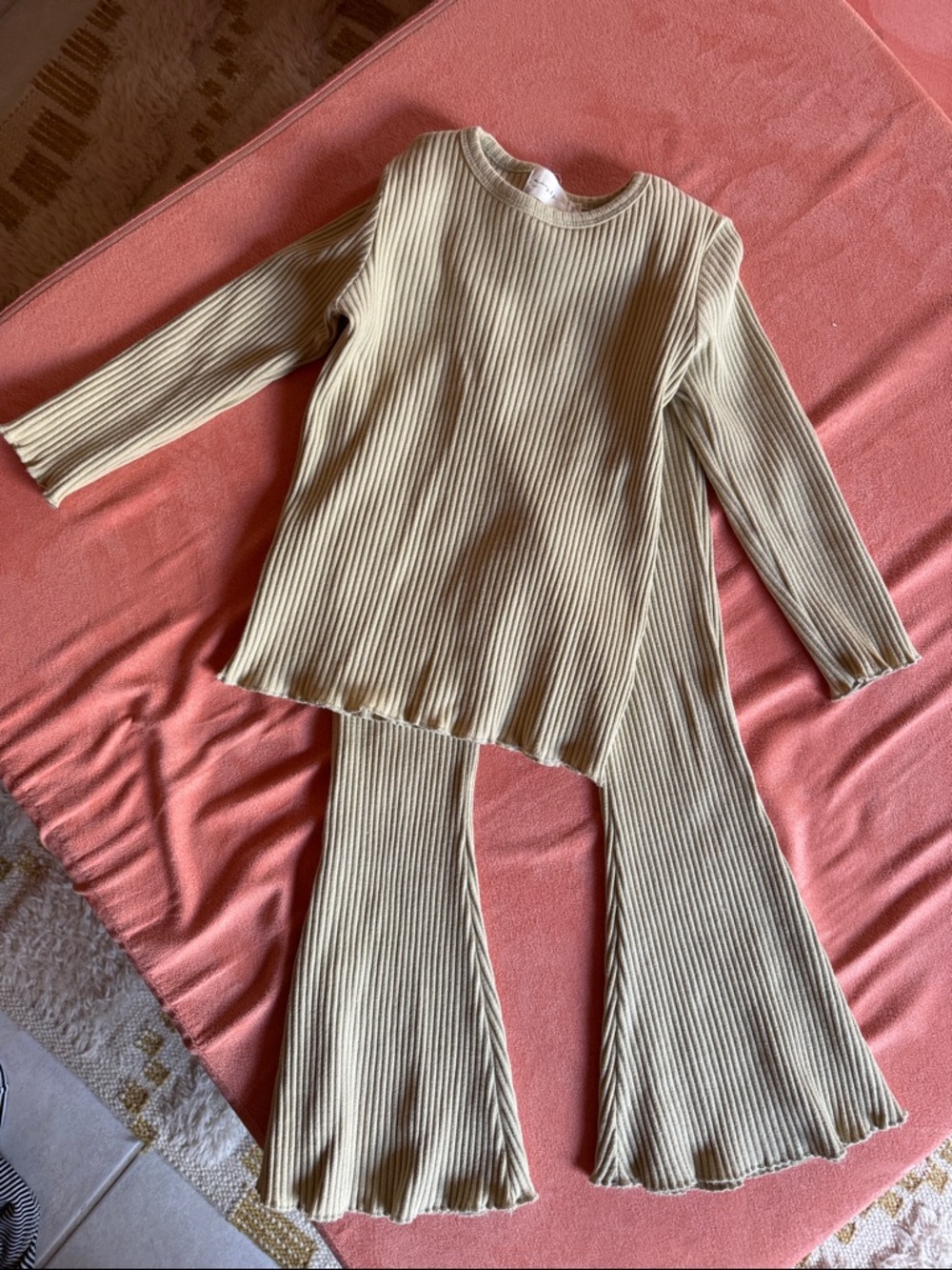 Ribbed Bell Bottom Set